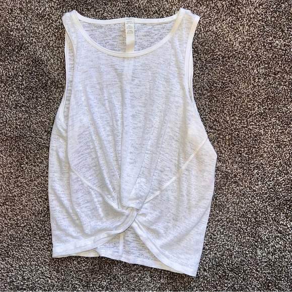 lululemon athletica Tops - Lululemon Breeze Through Twist Tank Size 2